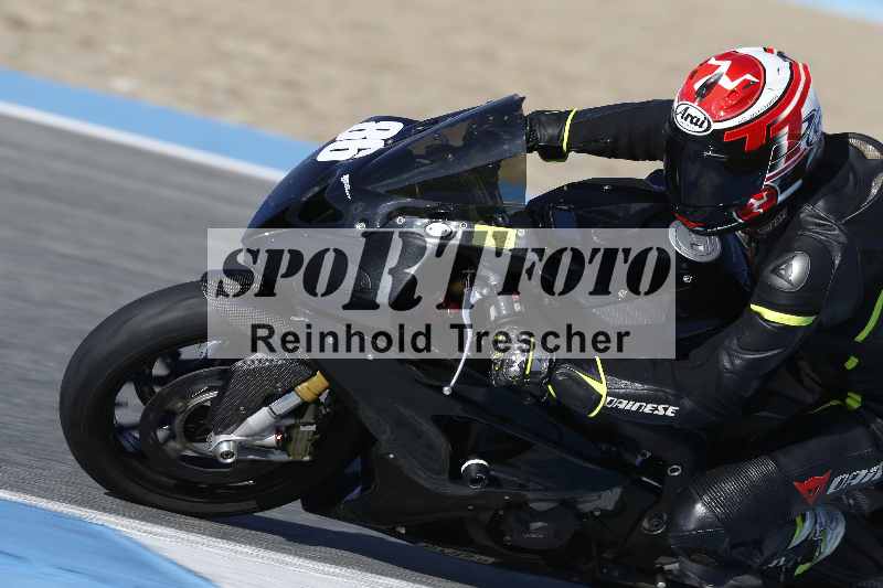 /01 24.-27.01.2025 Moto Center Thun Jerez/gruen-green/86